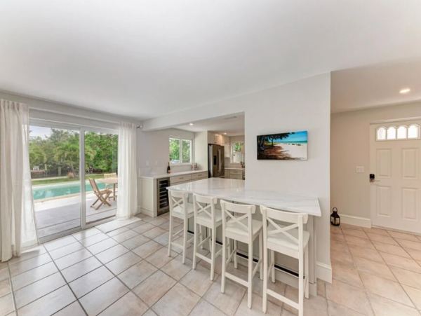 4-Bedroom Home with Private Dock in Anna Maria Island